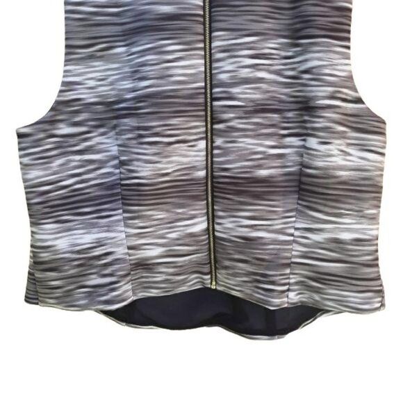 Ashley Graham Top Scuba Crop Tank Sleeveless Ombre Striped Black Sz 16W - Picture 10 of 11